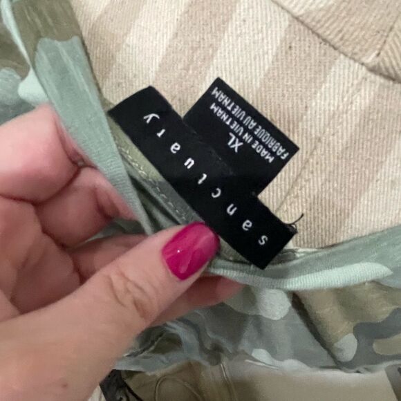 CAMOFLAUGE TIE front stitch fix tee! - Picture 3 of 12